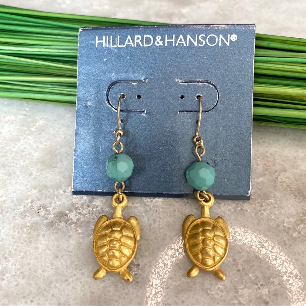 Hillard & Hanson sea turtle earrings, gold tone